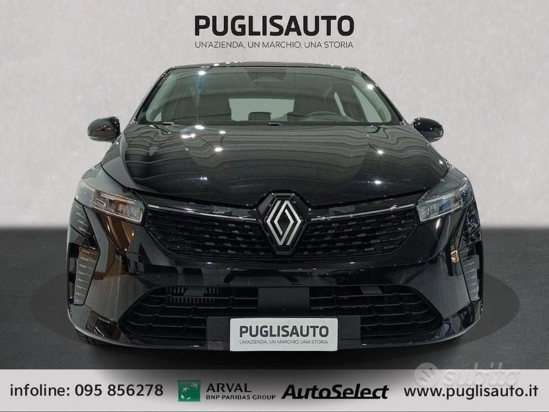 Begagnad Renault Clio V Evolution 101 HK (74 kW) 2025 Svart Sedan