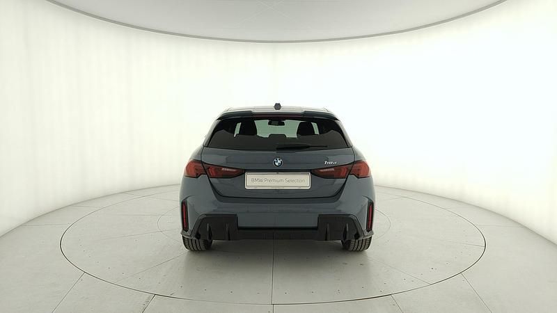 Usata BMW 118 Comfort Edition 150 CV (110 kW) 2024 Grigio Utilitaria