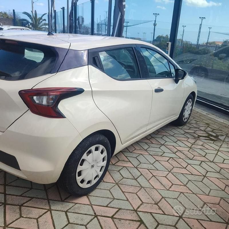 Usata Nissan Micra Acenta 71 CV (52 kW) 2020 Bianco Utilitaria