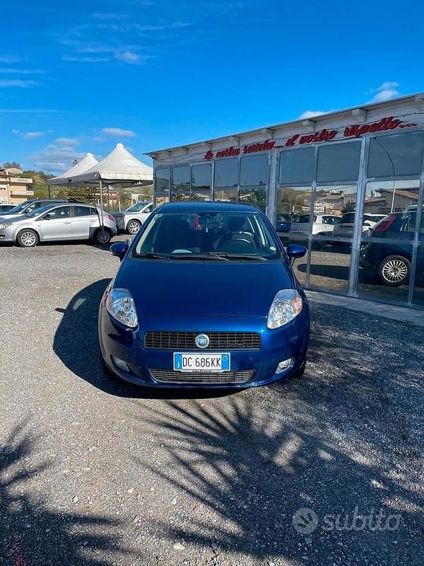 Usata Fiat Grande Punto 75 CV (55 kW) 2006 Blu Utilitaria