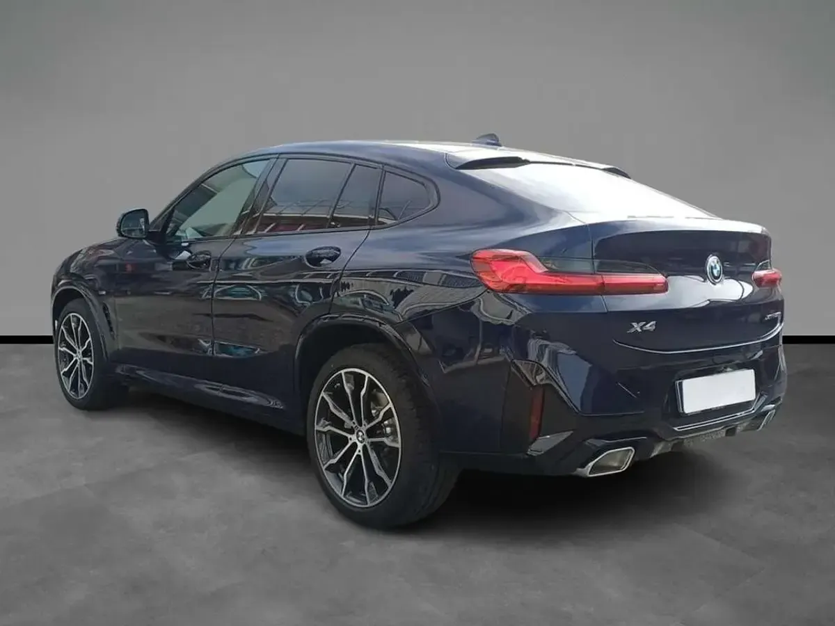 Nuova BMW X4 245 CV (180 kW) 2026 Tanzanite blue metallizzato SUV