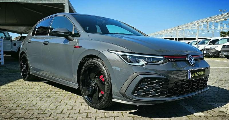 Usata VW Golf VIII GTI 245 CV (180 kW) 2021 Grigio Berlina