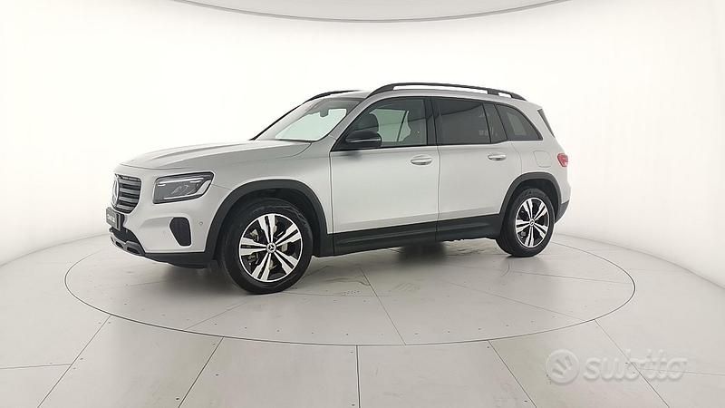 Usata Mercedes GLB200 Advanced Plus 150 CV (110 kW) 2024 Grigio SUV