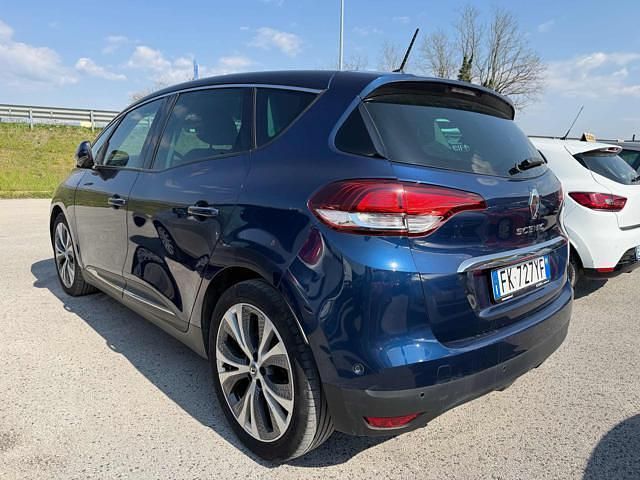 Usata Renault Scénic IV Bose Edition 110 CV (80 kW) 2017 Blu Monovolume