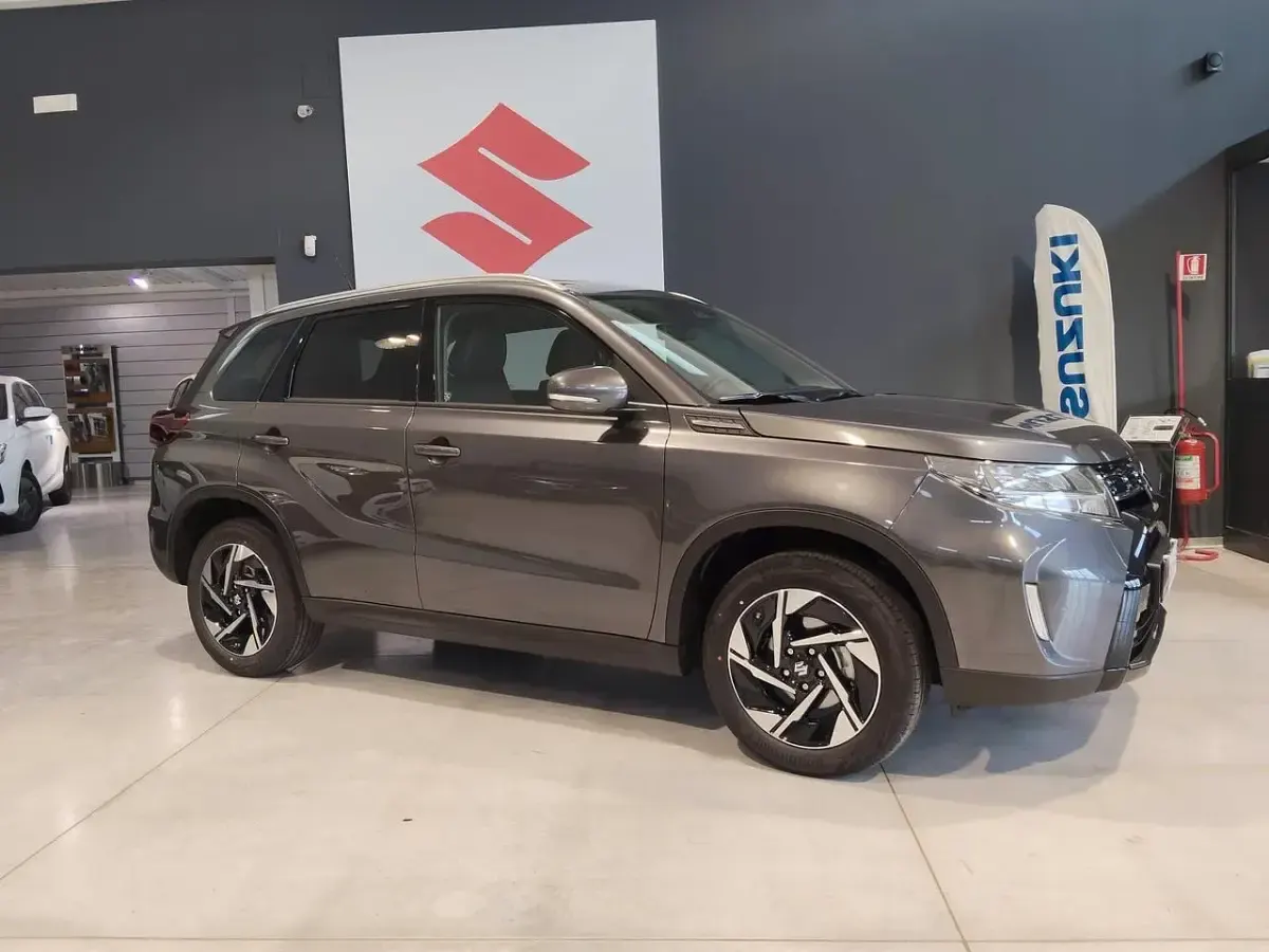 Nuova Suzuki Vitara Cool 110 CV (80 kW) 2026 Bianco SUV