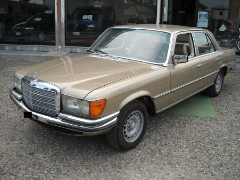 Usato 1974 Mercedes 280 2.8 Benzin 185 CV (11.900 €)