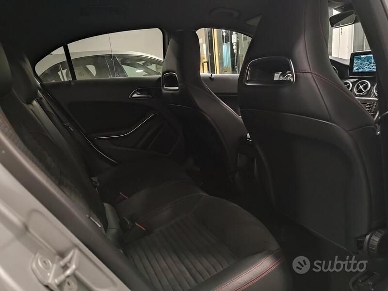 Usata Mercedes A200 Premium 136 CV (100 kW) 2016 Argento Berlina