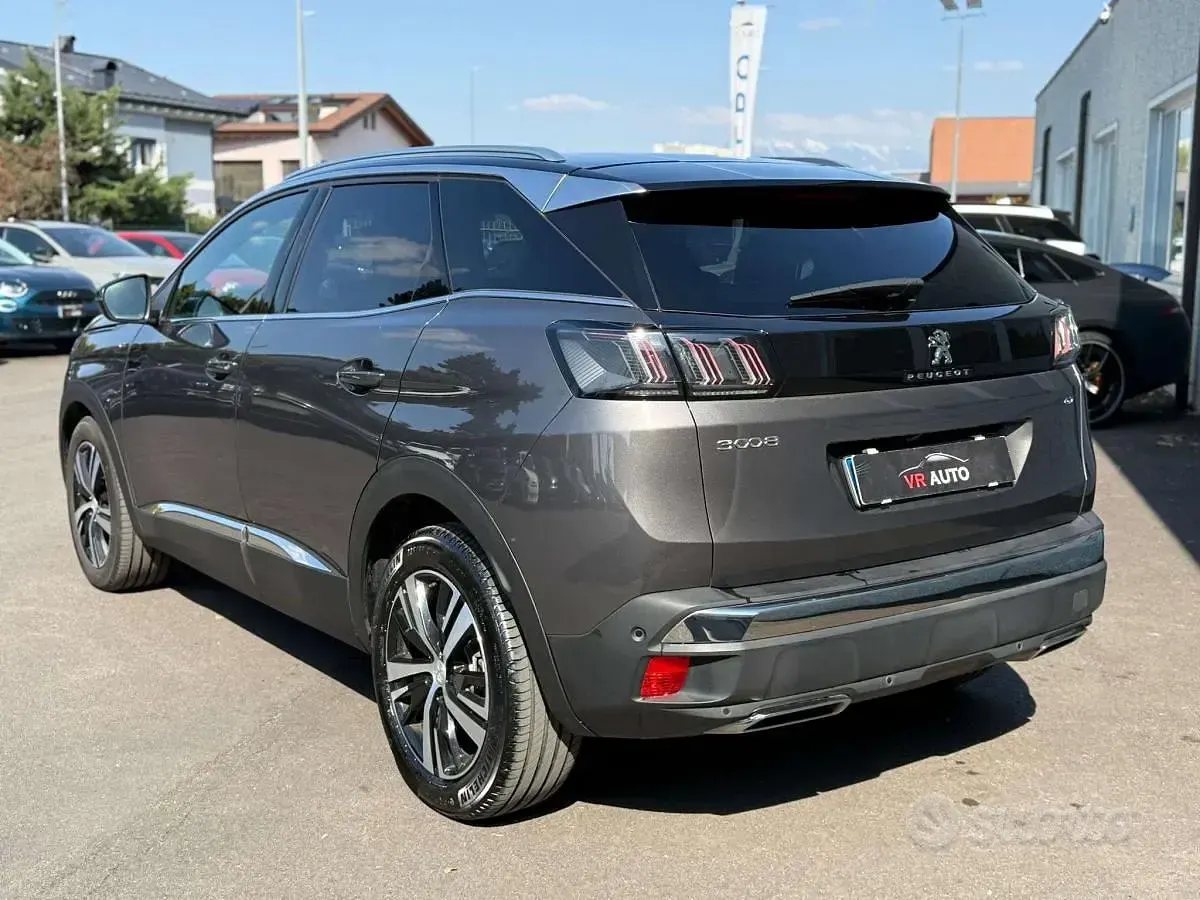 Usata Peugeot 3008 GT 131 CV (96 kW) 2024 Grigio SUV