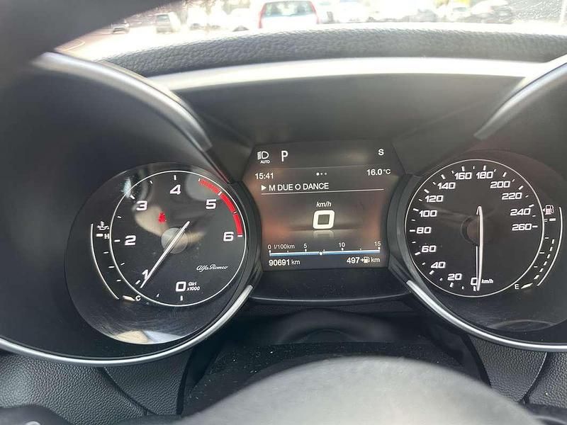 Usata Alfa Romeo Giulia Veloce 211 CV (155 kW) 2019 Grigio Berlina