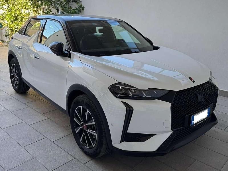 Bianco Usata 2024 DS Automobiles DS3 Performance Line Plus SUV | 26.000 € (Buon prezzo) - Immagine 1/4
