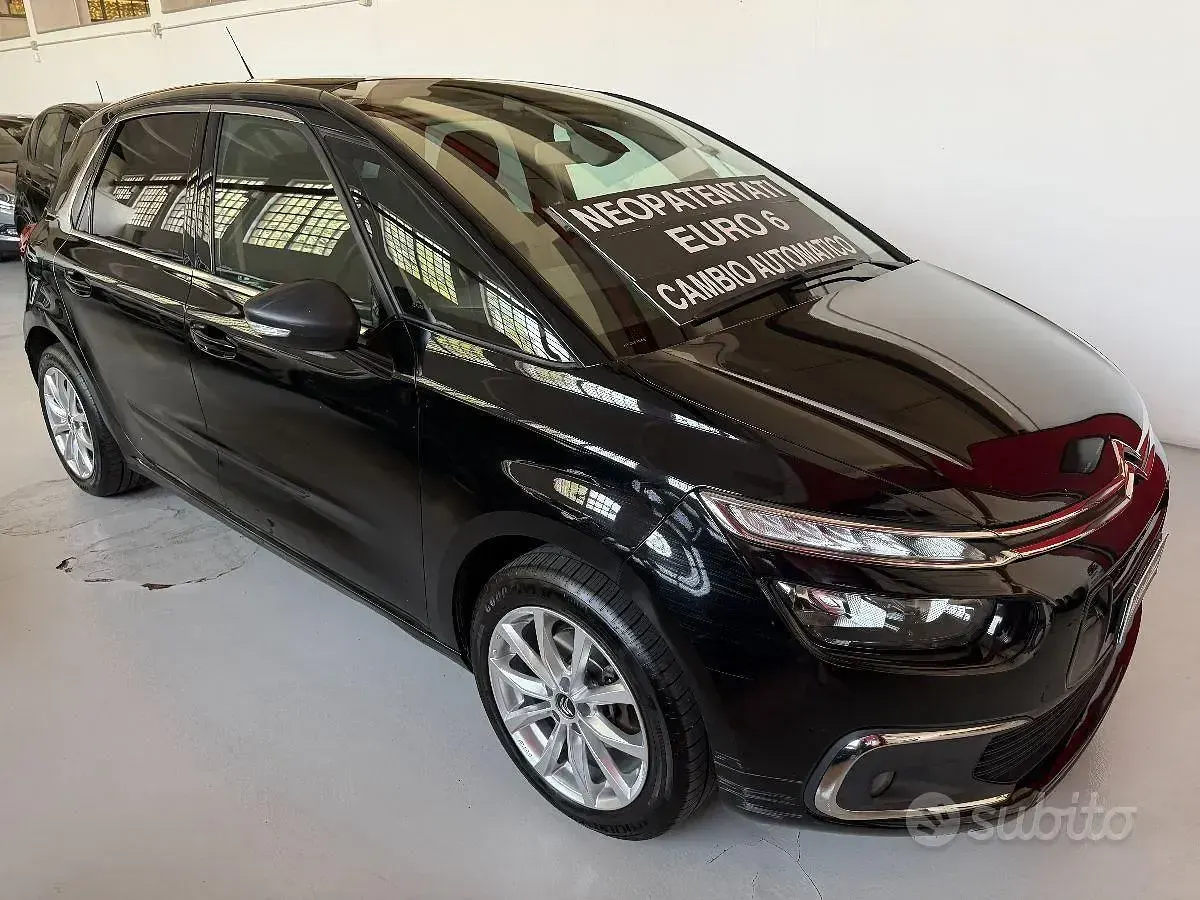 Usata Citroën C4 Picasso Shine 120 CV (88 kW) 2017 Nero Monovolume