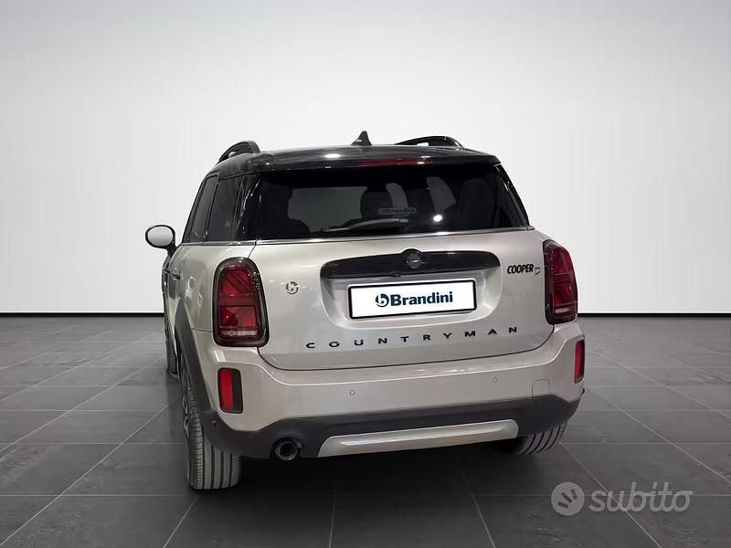 Usata Mini Cooper D Countryman Classic 150 CV (110 kW) 2023 Rooftop grey SUV