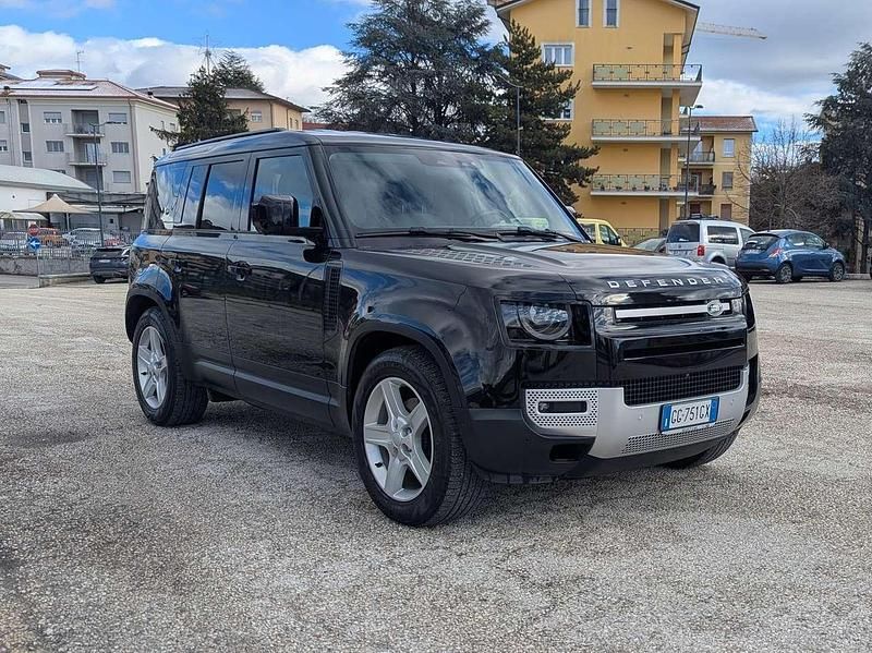Usata Land Rover Defender SE 200 CV (147 kW) 2022 Nero SUV