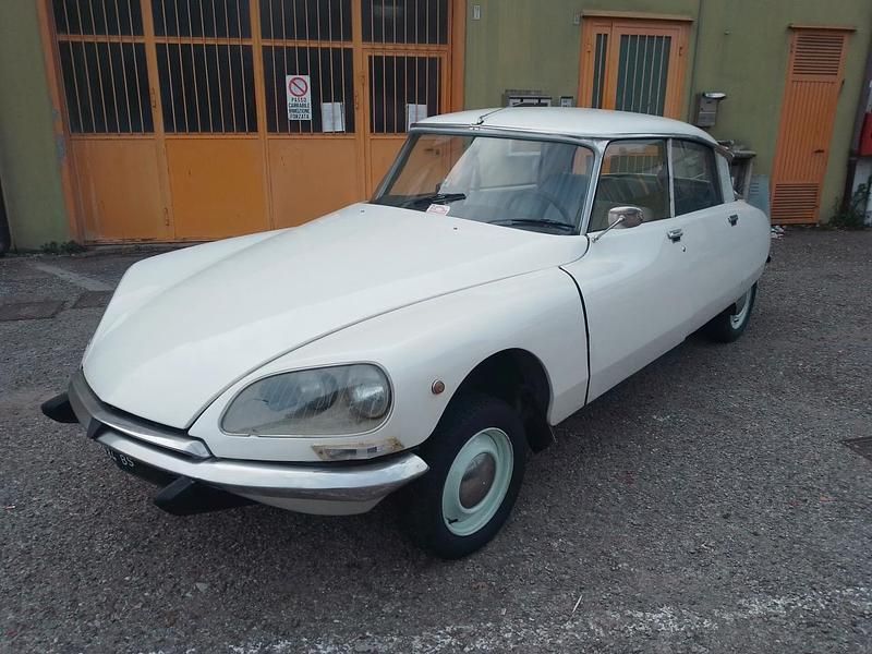Usata Citroën DS 99 CV (72 kW) 1973 Bianco Station wagon