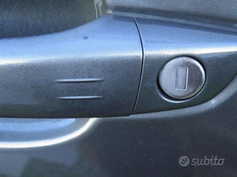 Usata Peugeot 3008 GT-line 120 CV (88 kW) 2017 Grigio SUV