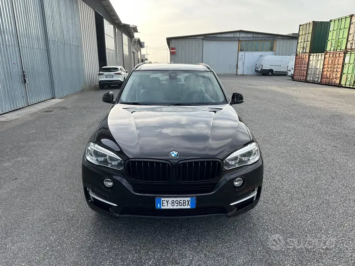 Usata BMW X5 218 CV (160 kW) 2015 Nero SUV
