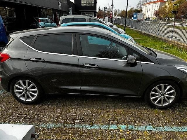 Usata Ford Fiesta 2019 Grigio Utilitaria