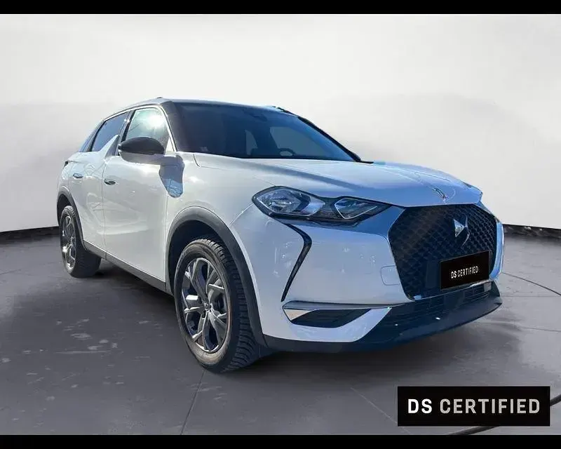 Usata DS Automobiles DS3 Crossback So Chic 130 CV (95 kW) 2023 Bianco SUV