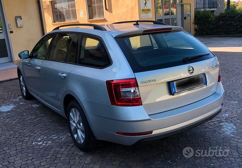 Gebraucht Skoda Octavia 116 PS (85 kW) 2018 Grau Kombi