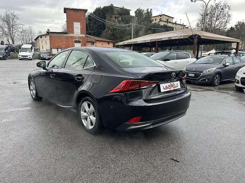 Usata Lexus IS300h Business Edition 181 CV (133 kW) 2018 Nero Berlina
