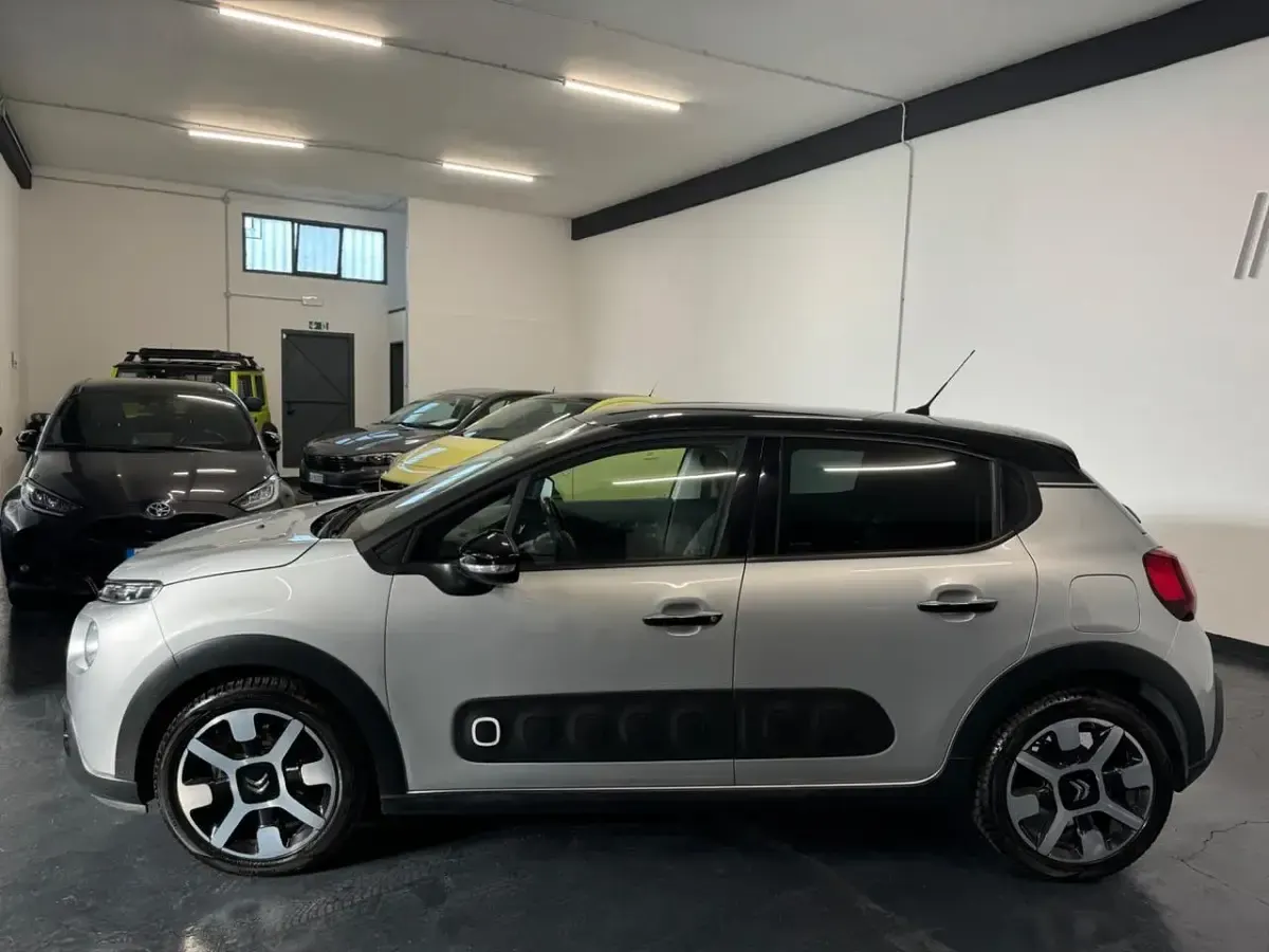 Usata Citroën C3 PureTech 110 CV (80 kW) 2018 Argento Utilitaria