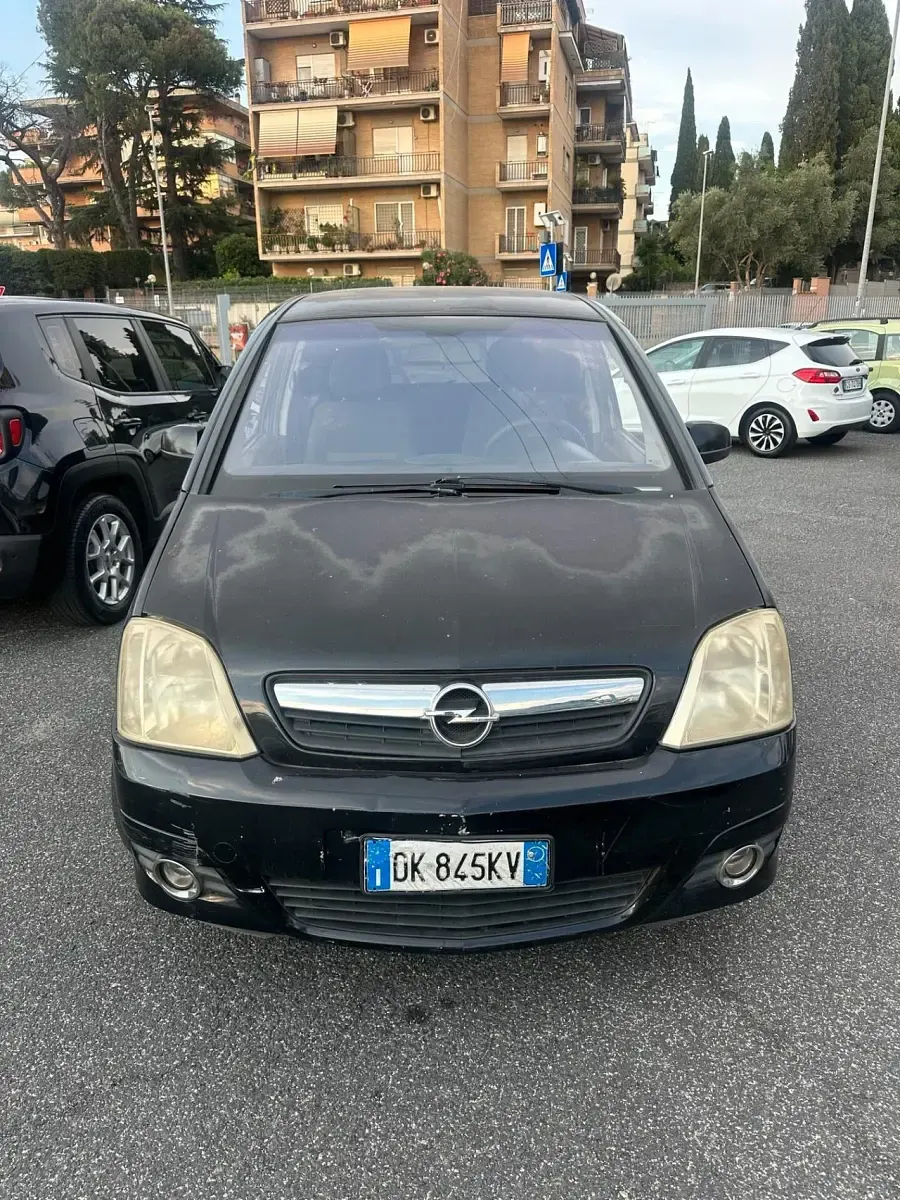 Usata Opel Meriva Cosmo 101 CV (74 kW) 2007 Nero Monovolume