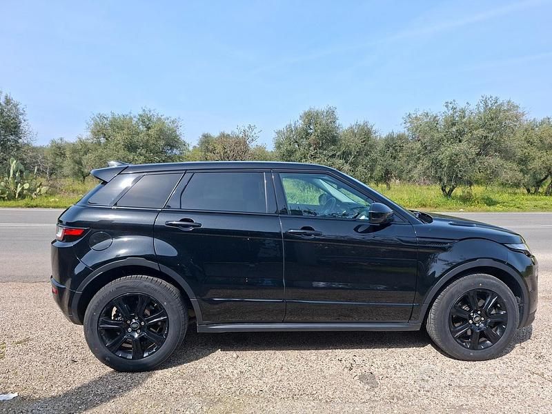 Usata Land Rover Range Rover evoque SE 180 CV (132 kW) 2016 Nero SUV