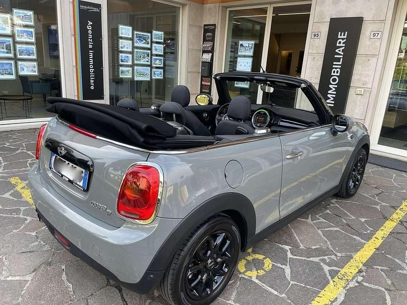 Usata Mini Cooper D Cabriolet 116 CV (85 kW) 2018 Grigio Cabrio
