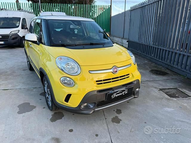 Usata Fiat 500L Trekking 105 CV (77 kW) 2014 Giallo Monovolume