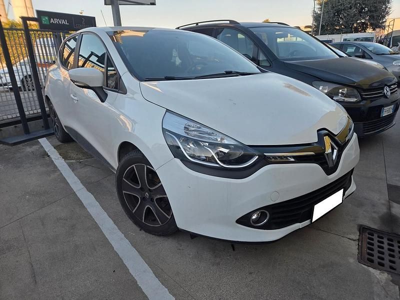 Usata Renault Clio IV 72 CV (52 kW) 2015 Bianco Berlina