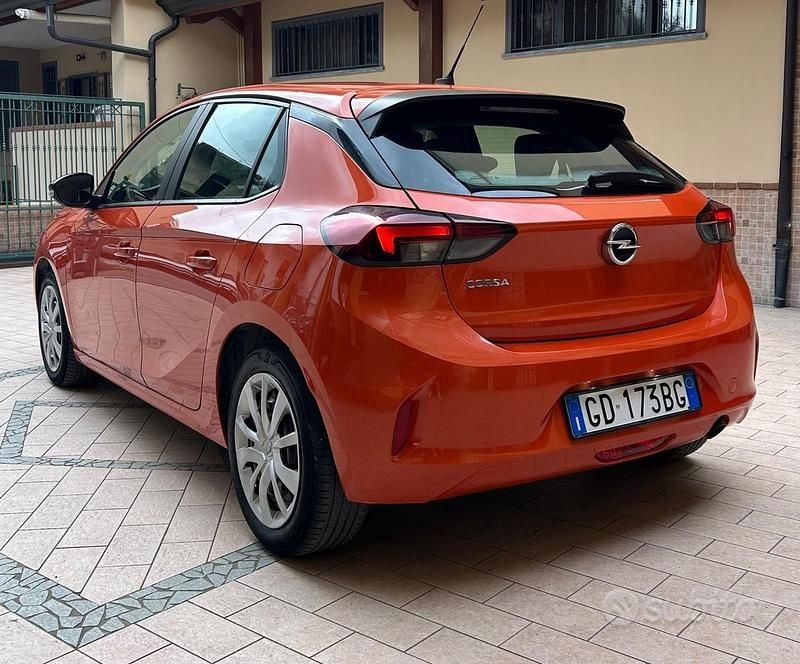 Usata Opel Corsa GS Line 101 CV (74 kW) 2020 Arancione Utilitaria