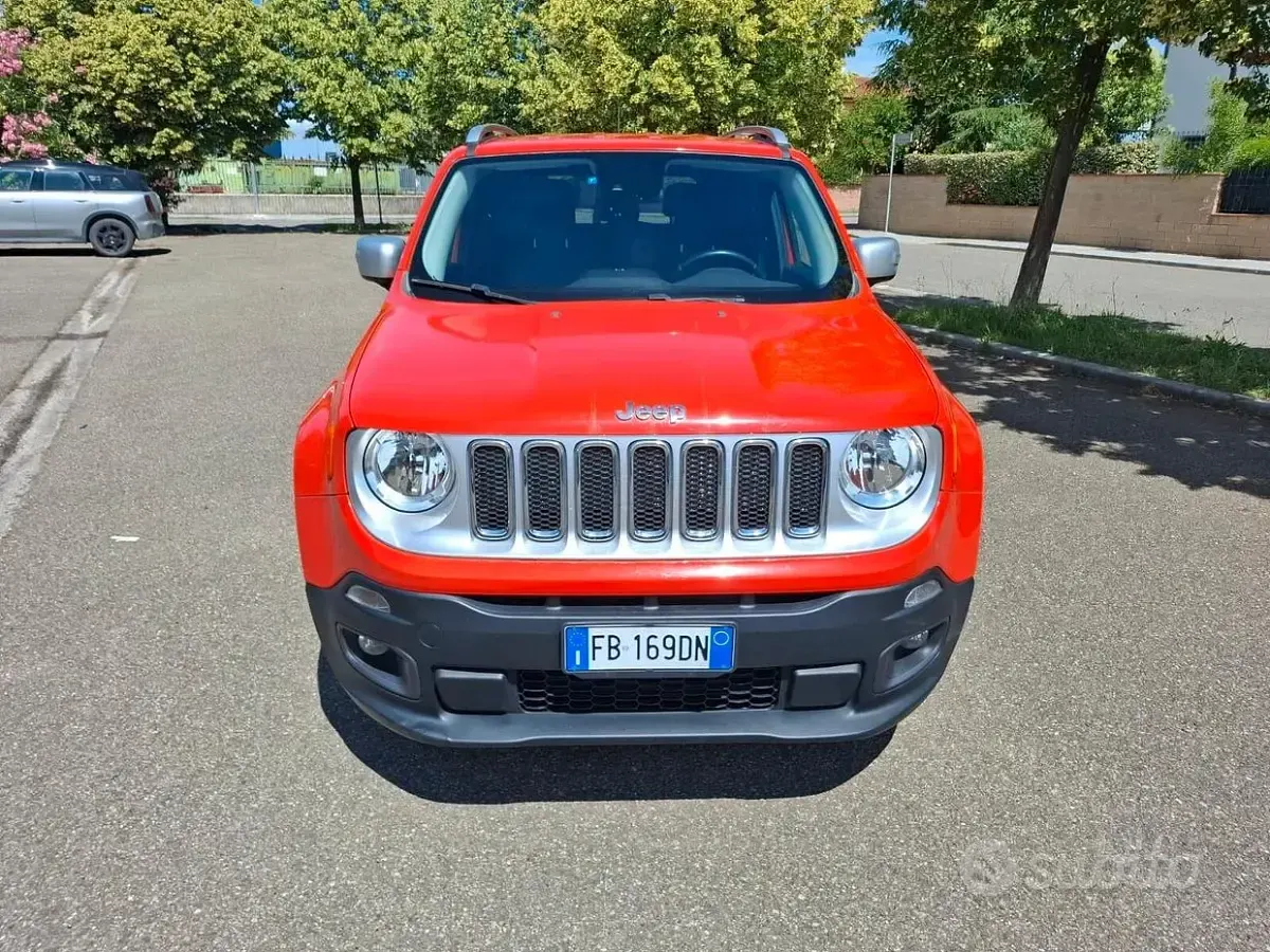 Usata Jeep Renegade 120 CV (88 kW) 2015 Arancione SUV