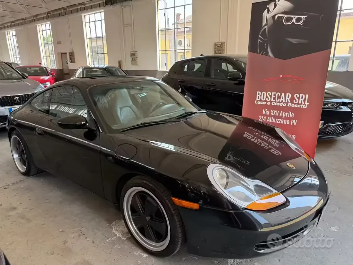 Usata Porsche 911 Carrera 300 CV (220 kW) 1998 Coupé