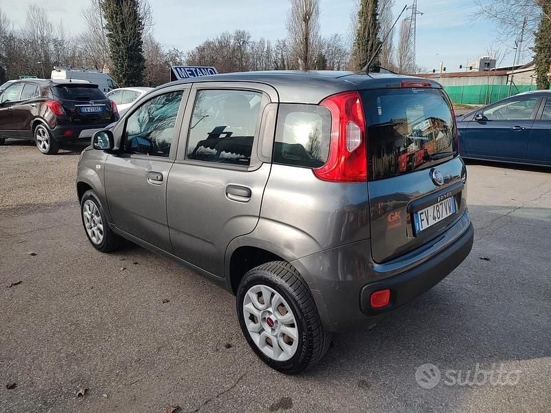 Usata Fiat Panda Easy 71 CV (52 kW) 2019 Grigio Utilitaria
