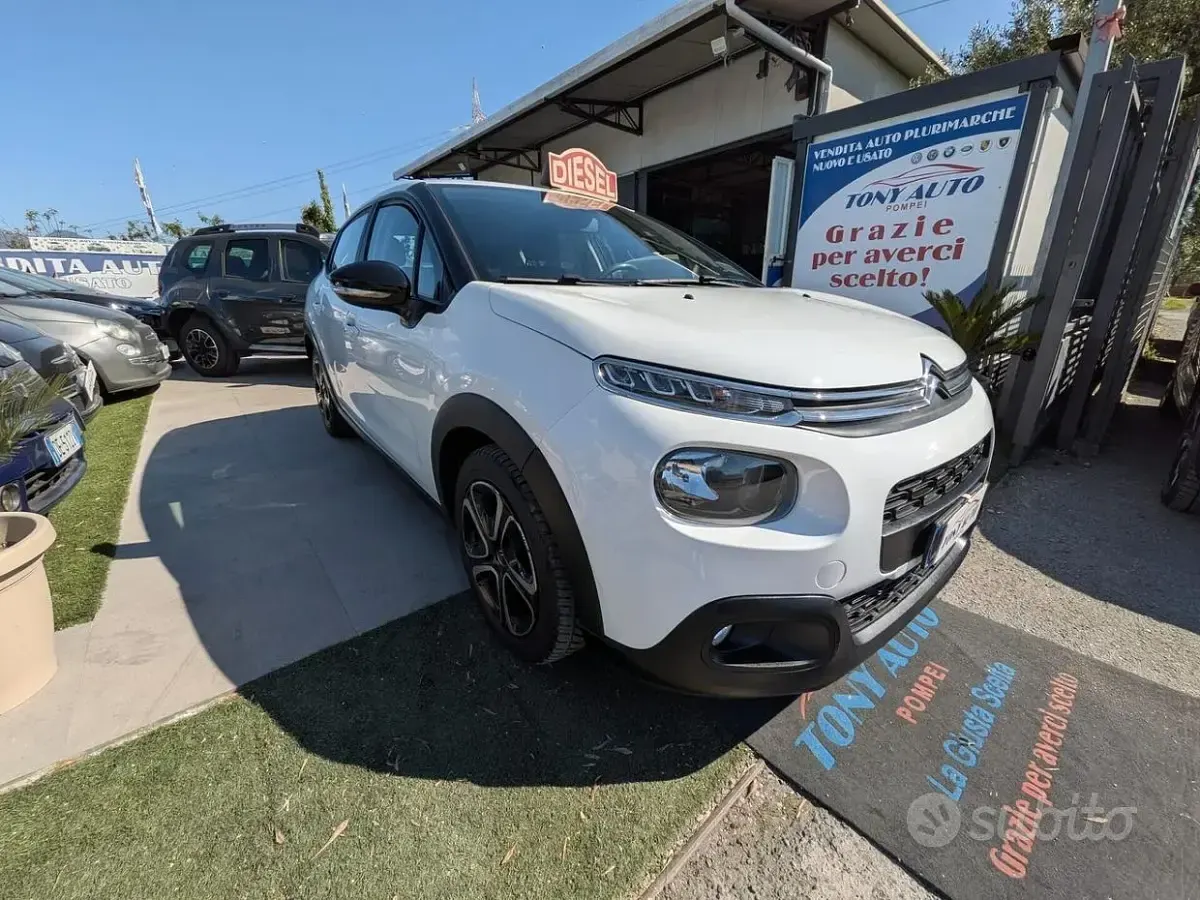 Usata Citroën C3 Shine 102 CV (75 kW) 2019 Bianco Utilitaria