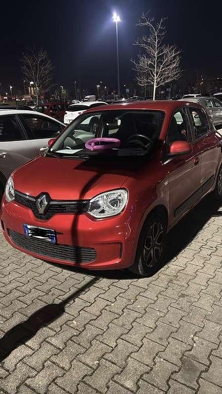 Usata Renault Twingo SE 69 CV (50 kW) 2020 Rosso Utilitaria