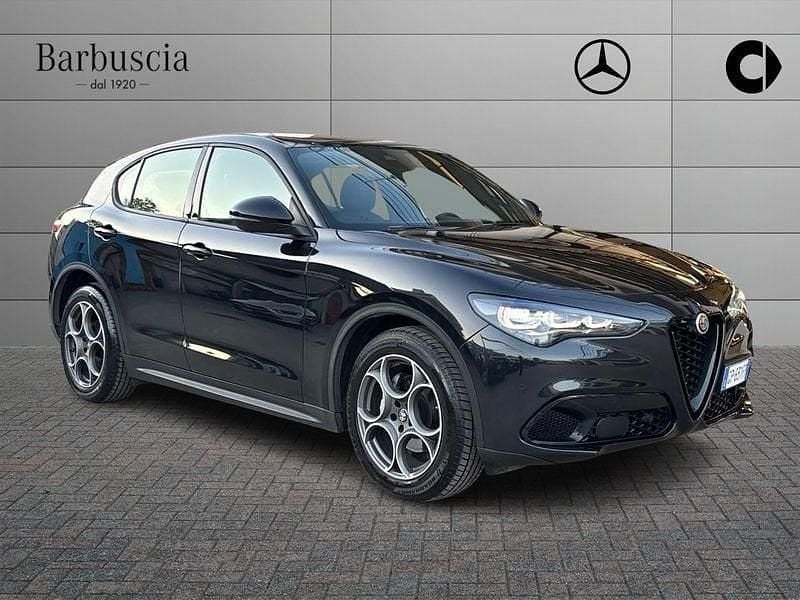 Usata Alfa Romeo Stelvio Sprint 160 CV (117 kW) 2023 Nero SUV
