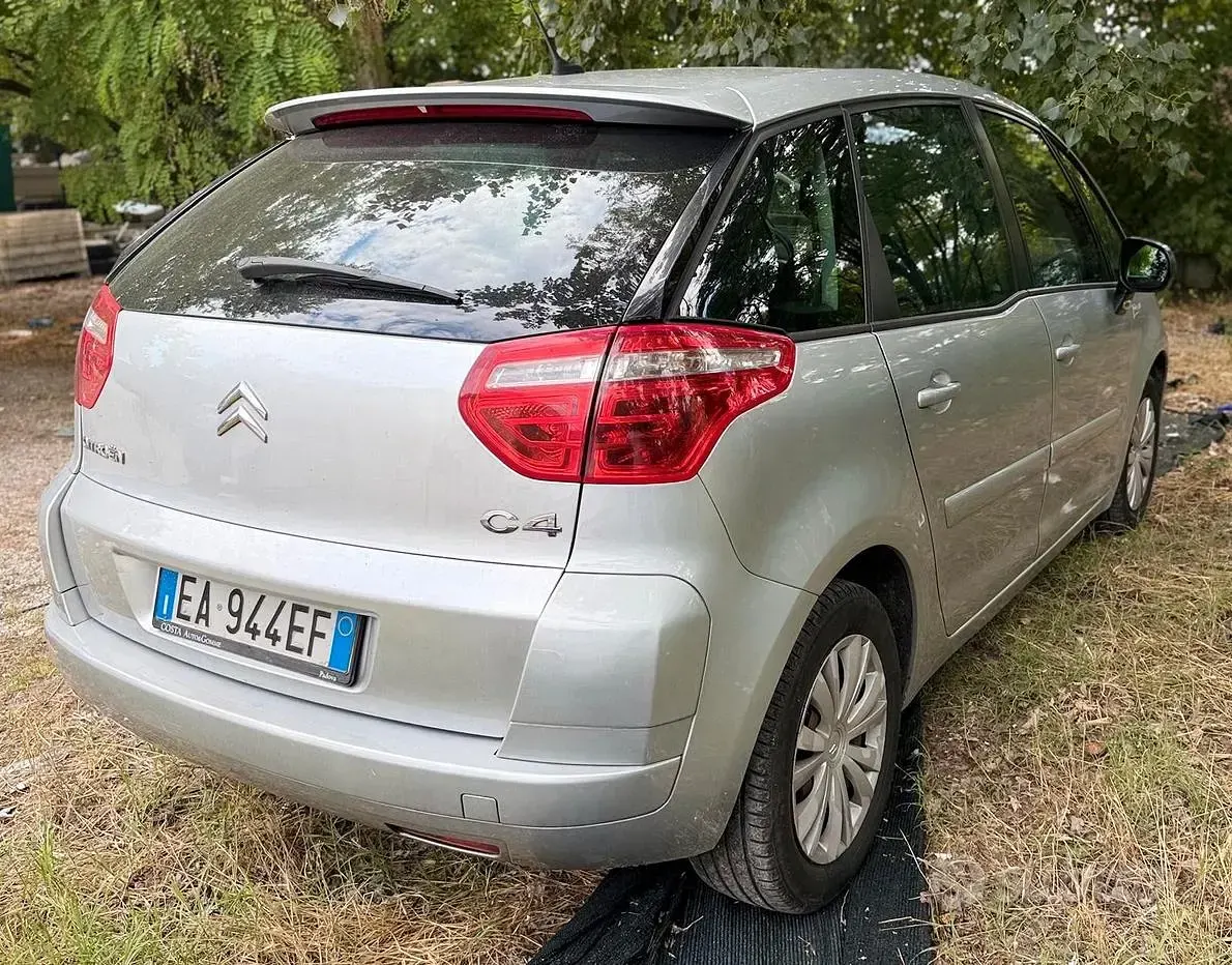 Usata Citroën C4 Picasso 109 CV (80 kW) 2010 Monovolume