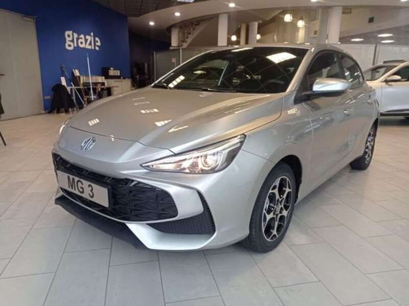 Usata MG MG3 Comfort 102 CV (75 kW) 2024 Alluminuim pastello Utilitaria