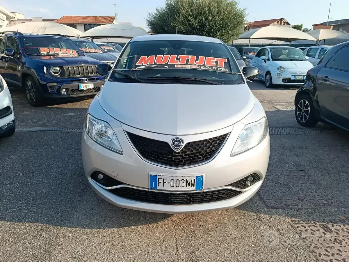 Usata Lancia Ypsilon S 95 CV (69 kW) 2016 Grigio Utilitaria