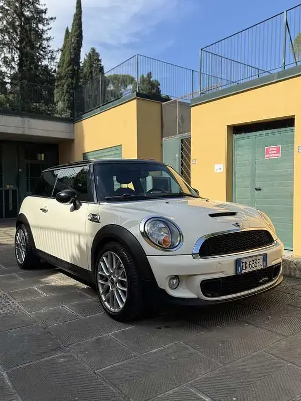 Usata Mini John Cooper Works Chili 211 CV (155 kW) 2011 Utilitaria