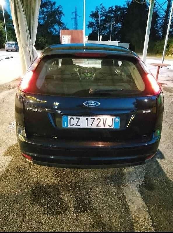 Usata Ford Focus 116 CV (85 kW) 2006 Berlina