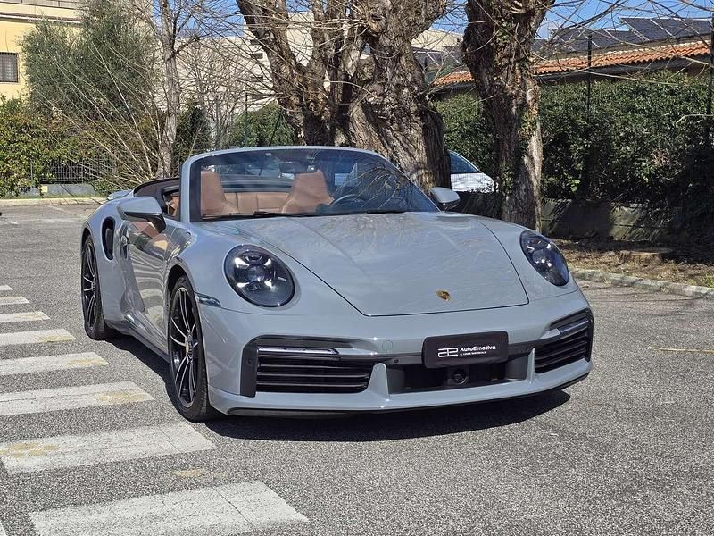 Usata Porsche 992 650 CV (478 kW) 2023 Grigio ardesia Cabrio