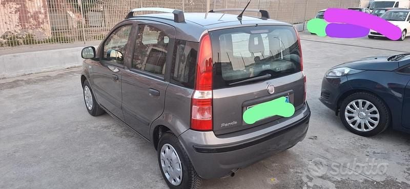 Usata Fiat Panda Dynamic 69 CV (50 kW) 2012 Grigio Utilitaria