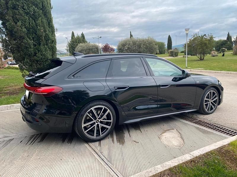Usata Audi A5 S-Line 204 CV (150 kW) 2025 Nero Station wagon