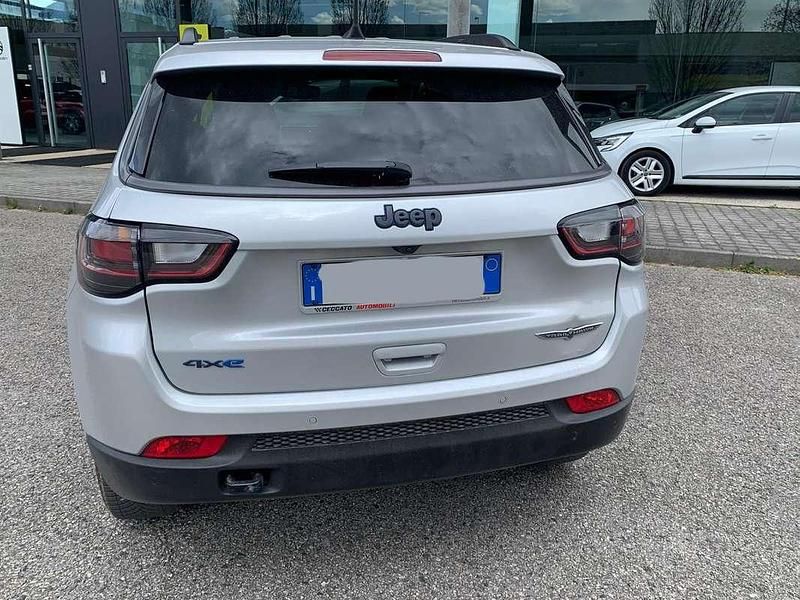 Usata Jeep Compass Trailhawk 179 CV (131 kW) 2021 Argento SUV