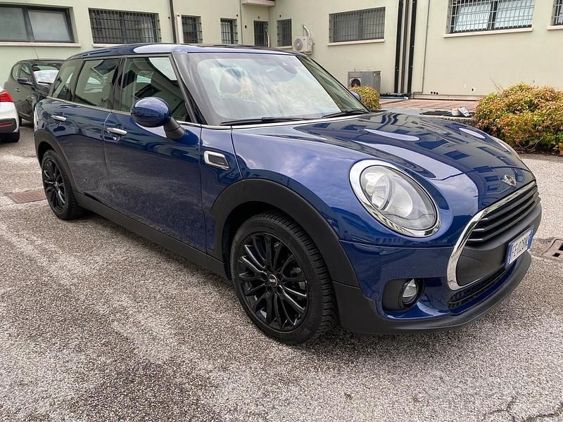 Usata Mini One D Clubman Hype 116 CV (85 kW) 2016 Blu Station wagon