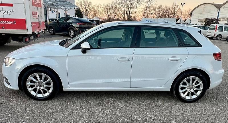 Usata Audi A3 Attraction 110 CV (80 kW) 2016 Bianco Berlina