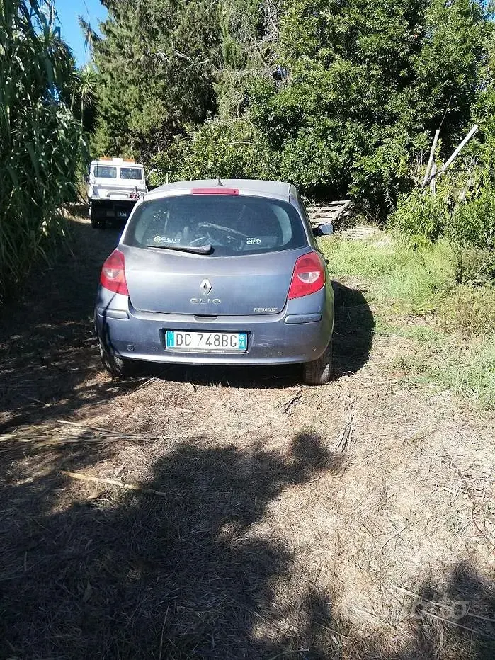 Usata Renault Clio III 85 CV (62 kW) 2008 Utilitaria