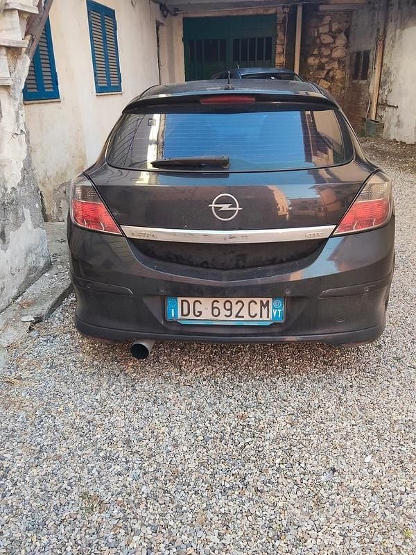 Occasion Opel Astra GTC 150 ch (110 kW) 2007 Noir Berline